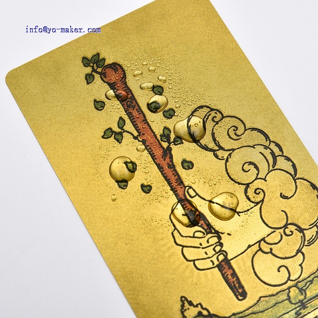 Tarot De Marseille à Feuilles D’or – 78+2 Cartes PVC – Imperméable, Infroissable – Guide Inclus